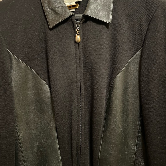 Dress - Picture 2 of 6